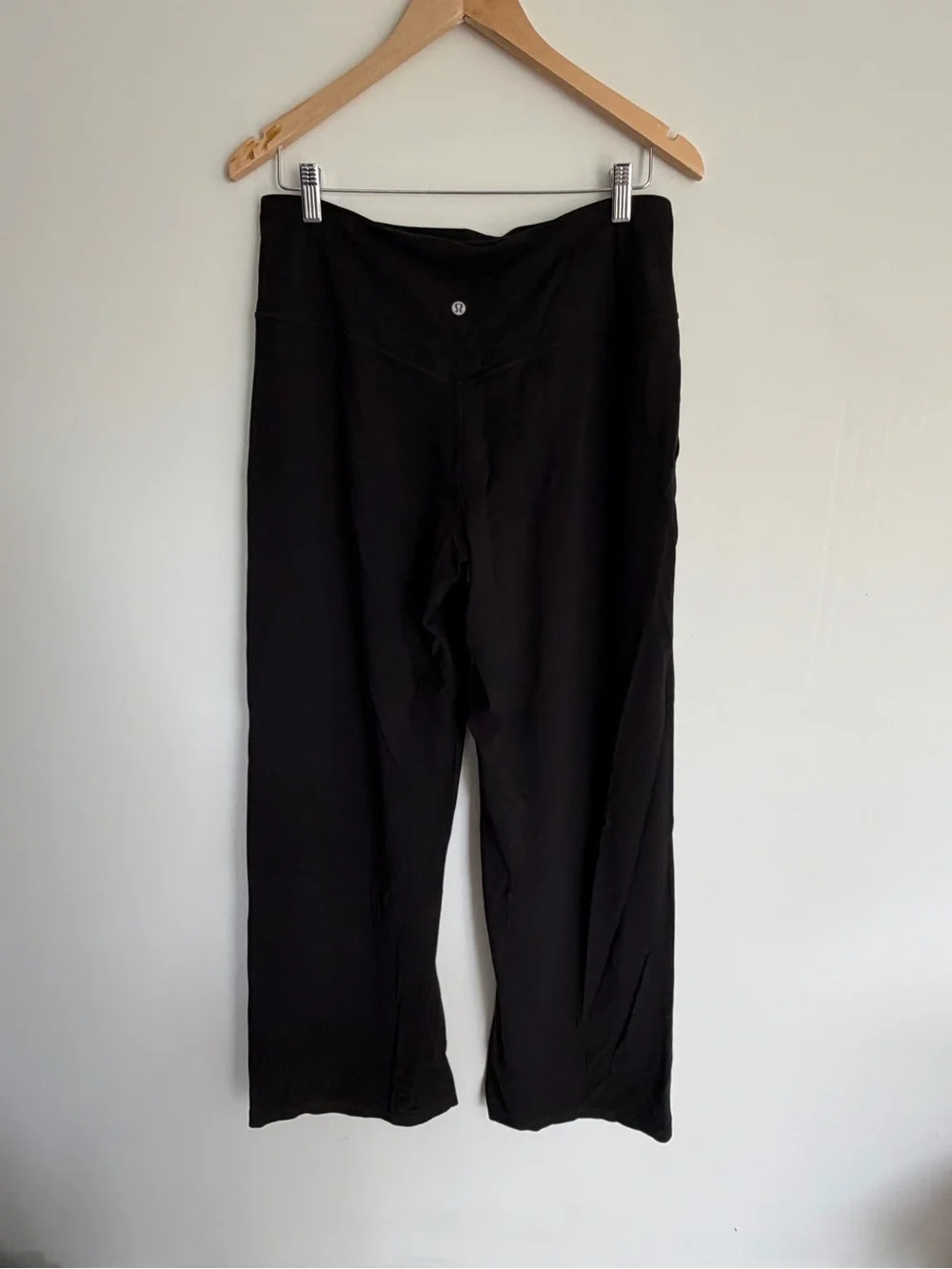 Lululemon Align™ High-Rise Wide-Leg Pant | Black | Size 12 | Regular Length - Picture 3 of 7